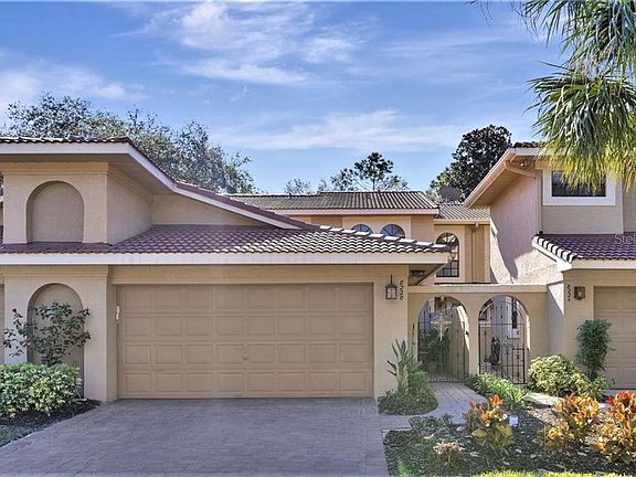 2nd image of 8220 Breeze Cove Ln