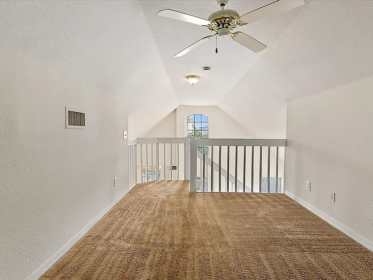 13703 Richmond Park Dr N #1706 — Photo 11