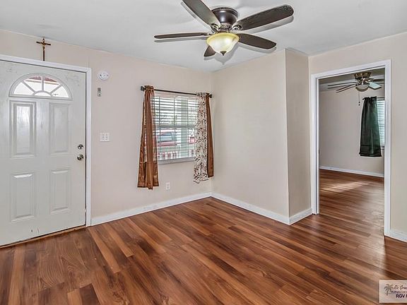 4th image of 270 Julian St
