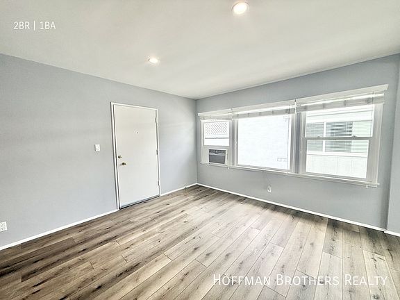 5th image of 1220 N Harper Ave #10