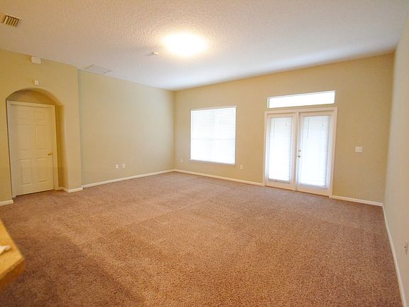 5th image of 1552 Elsa Dr