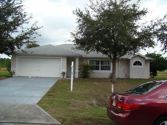 Expanded to capture 3 Oak Trees