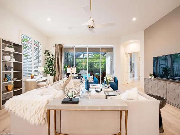 1264 Via Portofino, NAPLES, FL 34108