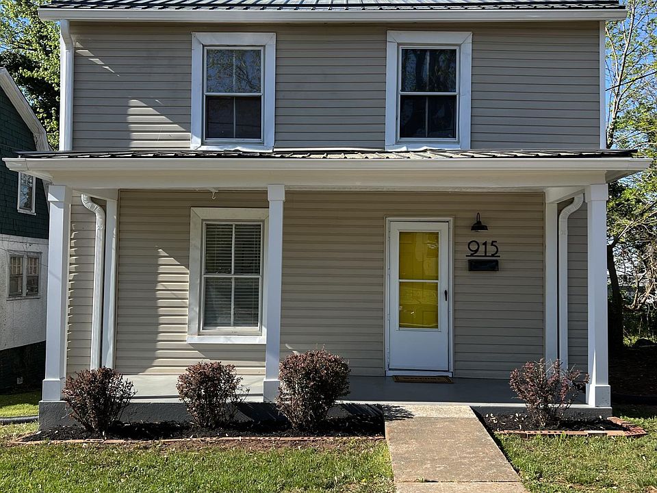 1st image of 915 Dearing St