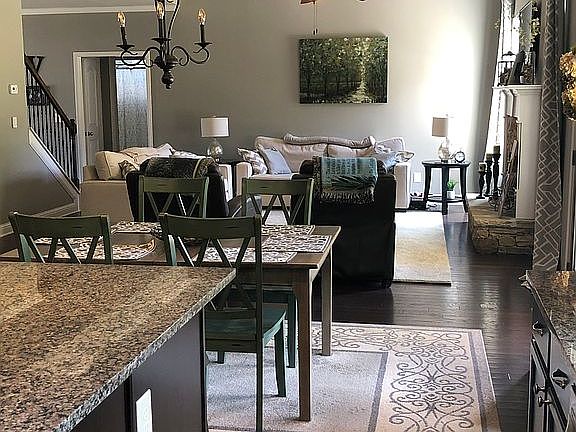 Open Eating Area/Great Room