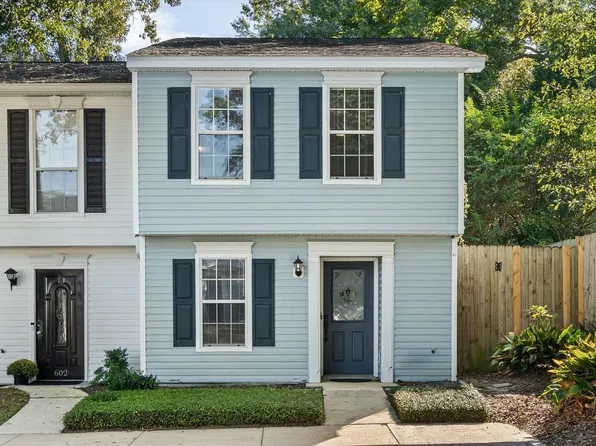 270 Hillcrest Rd, Mobile, AL