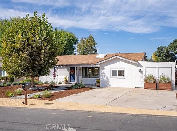 5th image of 8925 Junipero Ave