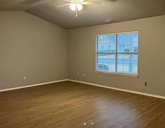 Living room - tall ceilings 