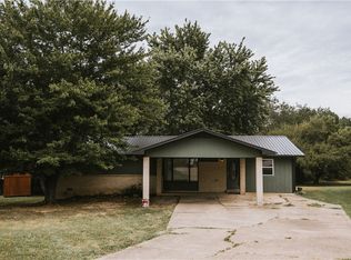 903 Quail Ave, Harrison, AR 72601