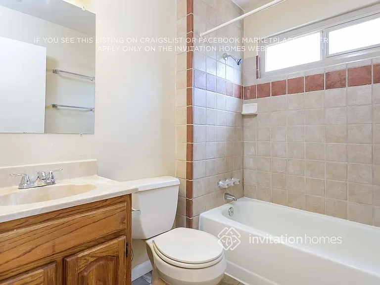 2823 Seville Cir — Photo 14