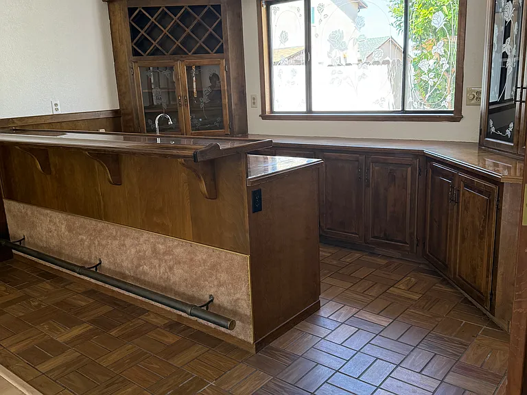 1815 Azure Ct #A — Photo 8