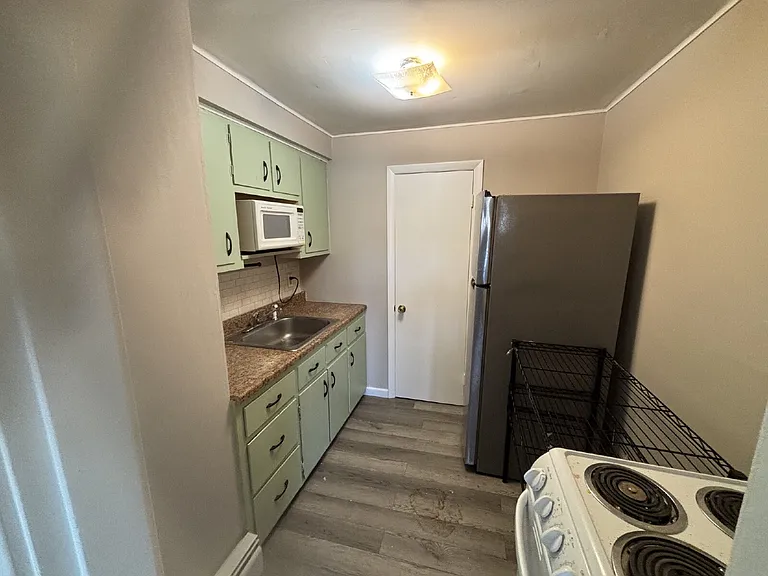1116 Main St #B — Photo 6