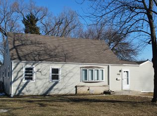 841 Alcoa Ave, Melrose Park, IL 60164