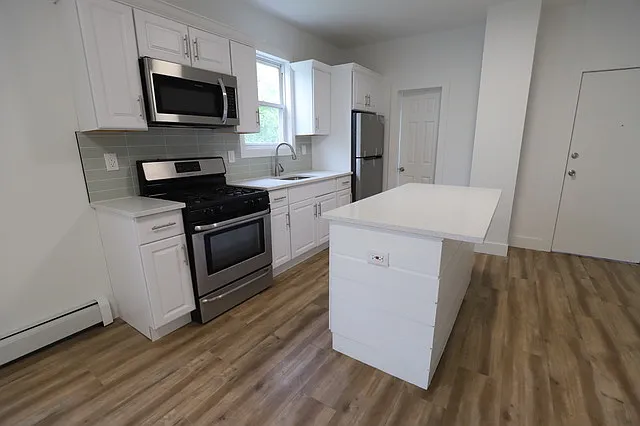 9 Maple St #2L — Photo 10
