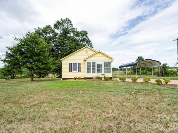 3837 Harris Creek Rd, Lawndale, NC 28090