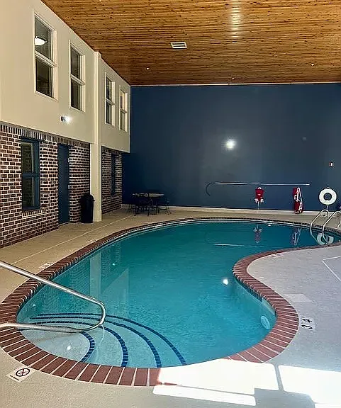 Sun Lake Woods Indoor Pool in Chaska