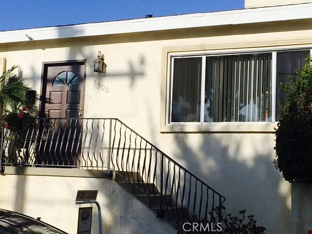 2 bed, 900 sqft, $4,150 — Photo 3