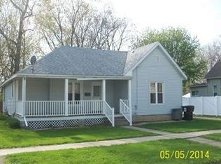 110 N Walnut St, Milford, IL 60953