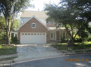 919 Catoctin Cir NE, Leesburg, VA 20176