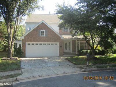 919 Catoctin Cir NE, Leesburg, VA, 20176