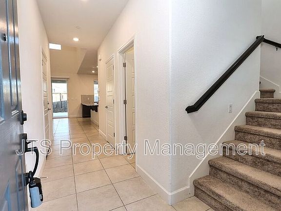 5th image of 3606 Nuestra Ave