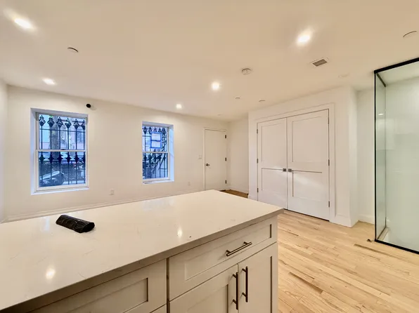 11a Arlington Place image 21 of 30