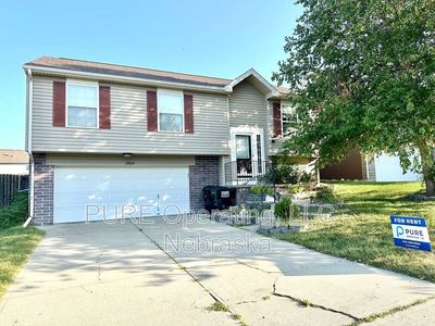 17814 Olive St, Omaha, NE, 68136
