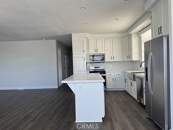 4th image of 3595 Santa Fe Ave Space 46
