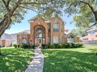 1408 Daventry Dr, Desoto, TX 75115