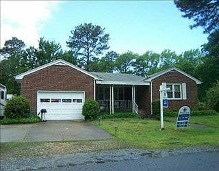 2nd image of 2209 Branch Dr