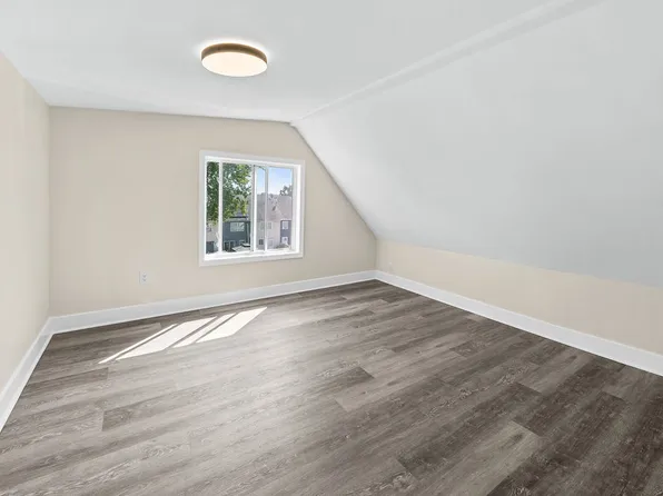 53 South Avenue image 14 of 22