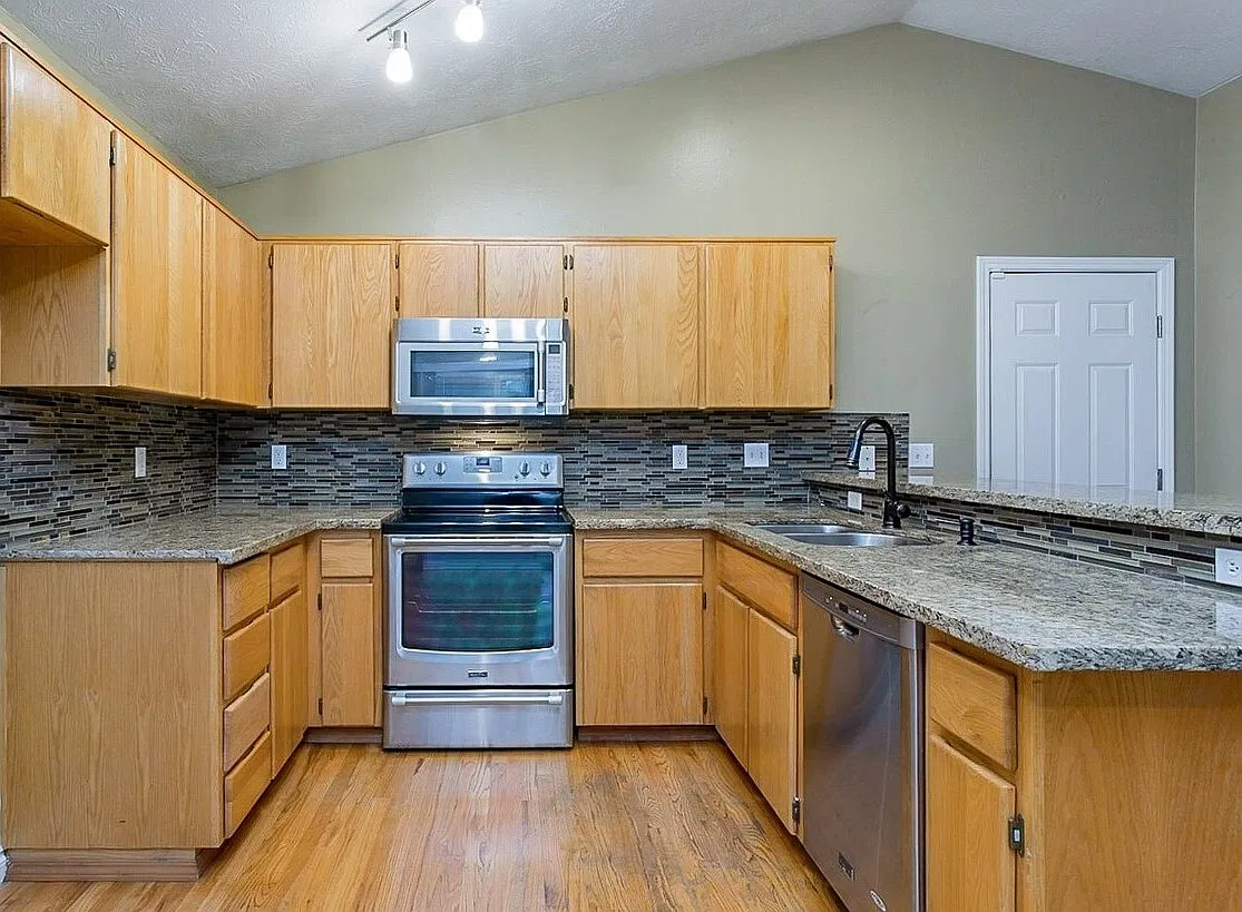 3410 Northeast 149th Avenue - 1 — Photo 4