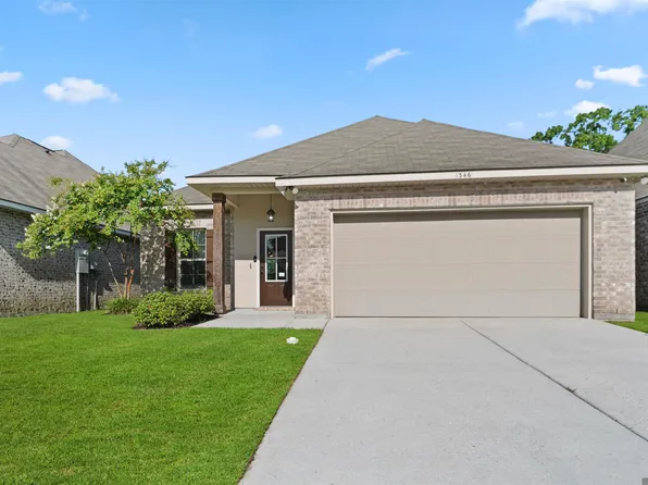 1346 Hickory Creek Dr, Baton Rouge, LA 70816