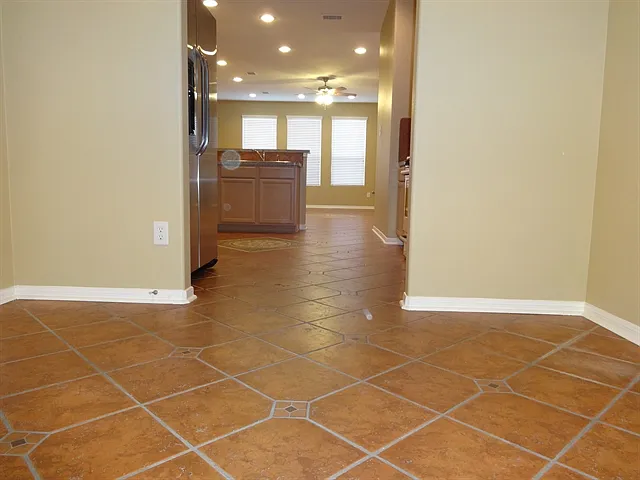 2302 Turnbury Elm Ct — Photo 6