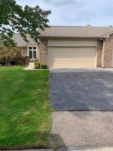 39783 Albright Dr, Clinton Township, MI, 48038