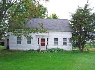 701 Groveside Rd, Buskirk, NY 12028