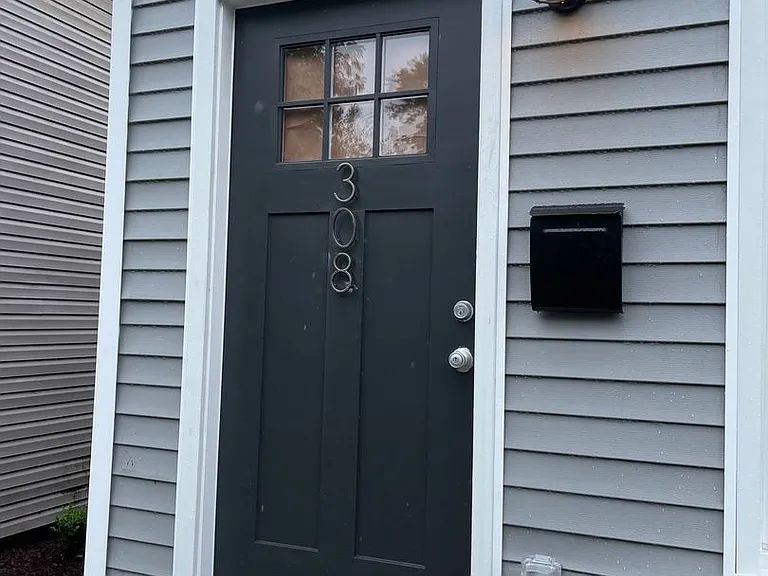 308 E Kentucky St — Photo 1