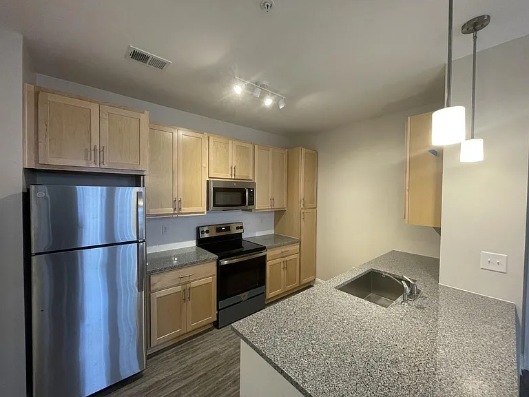 Marcom St Apartments — Photo 10