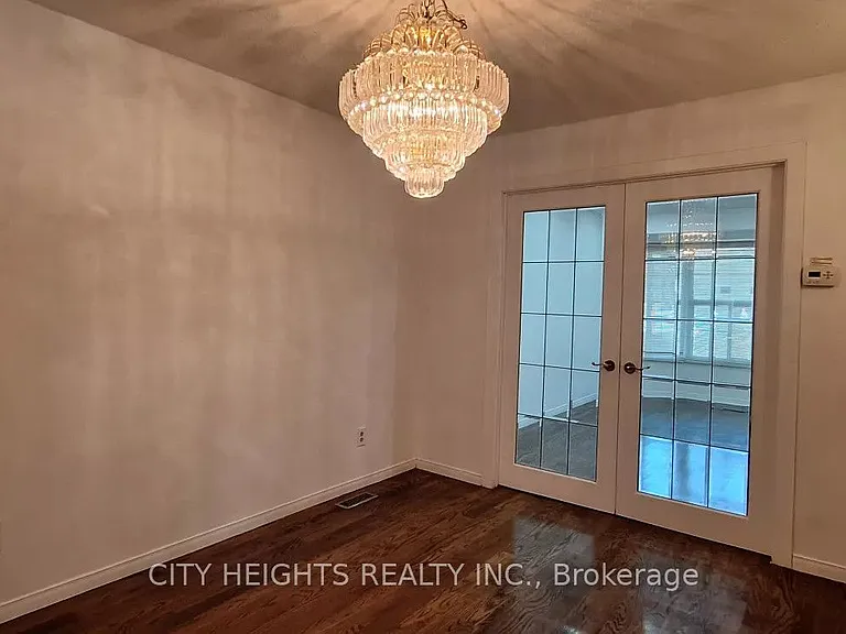 120 Littles Rd — Photo 8