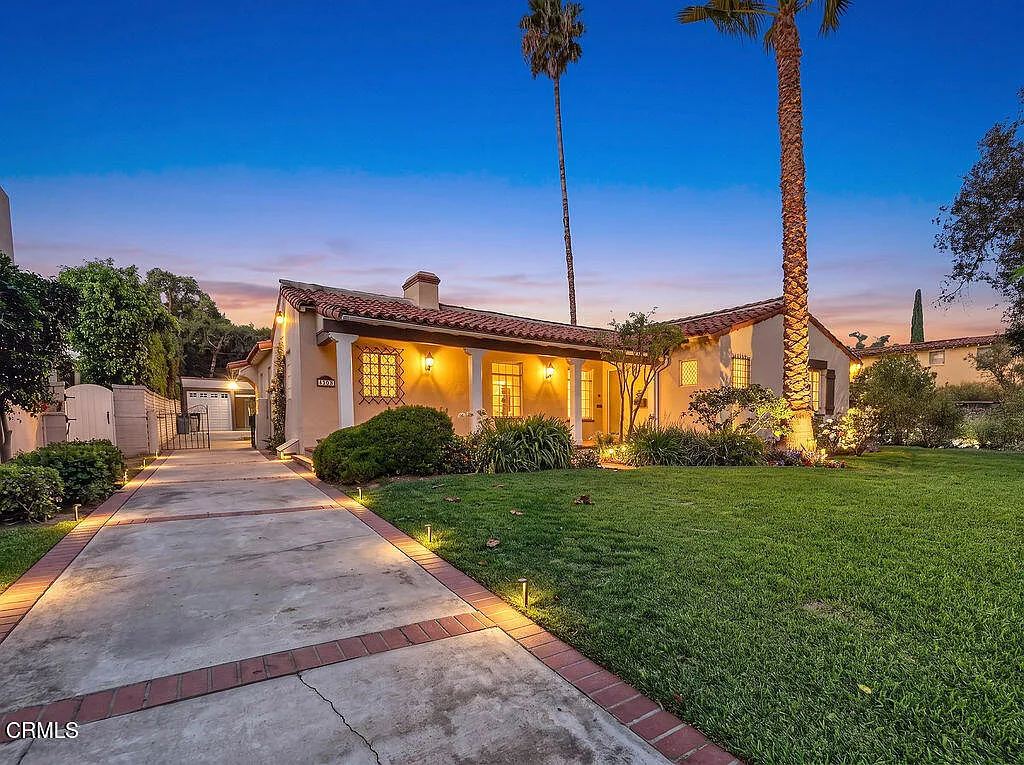 4 bed, 4.0 bath, 2193 sqft, $7,400 — Photo 1