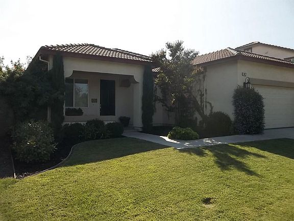 2nd image of 1027 Alfonso Ln