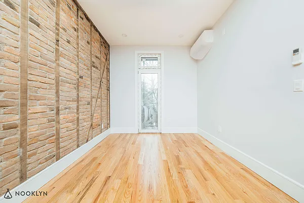 Rented by Nooklyn NYC LLC | media 80