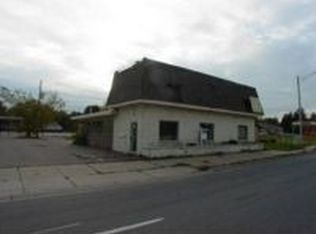 3519 S Cedar St, Lansing, MI 48910