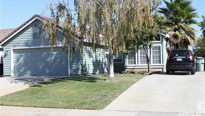 1st image of 8021 Parkgate Way