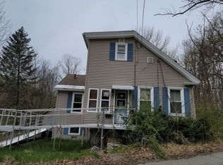 115 Mechanic St, Athol, MA 01331