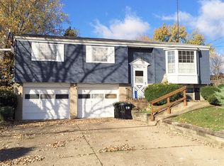 9009 Hillcrest Rd, Pittsburgh, PA