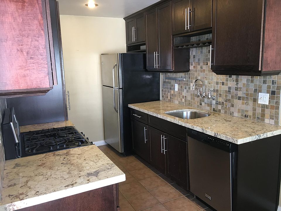 Upgraded Kitchen