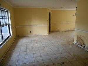 5th image of 15724 Lake Hodge Ct