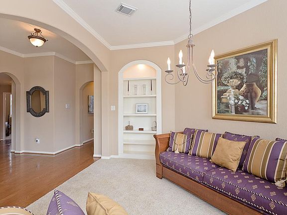Shot back towards the entry foyer.