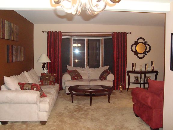 3rd image of 4507 Kingsdale Dr